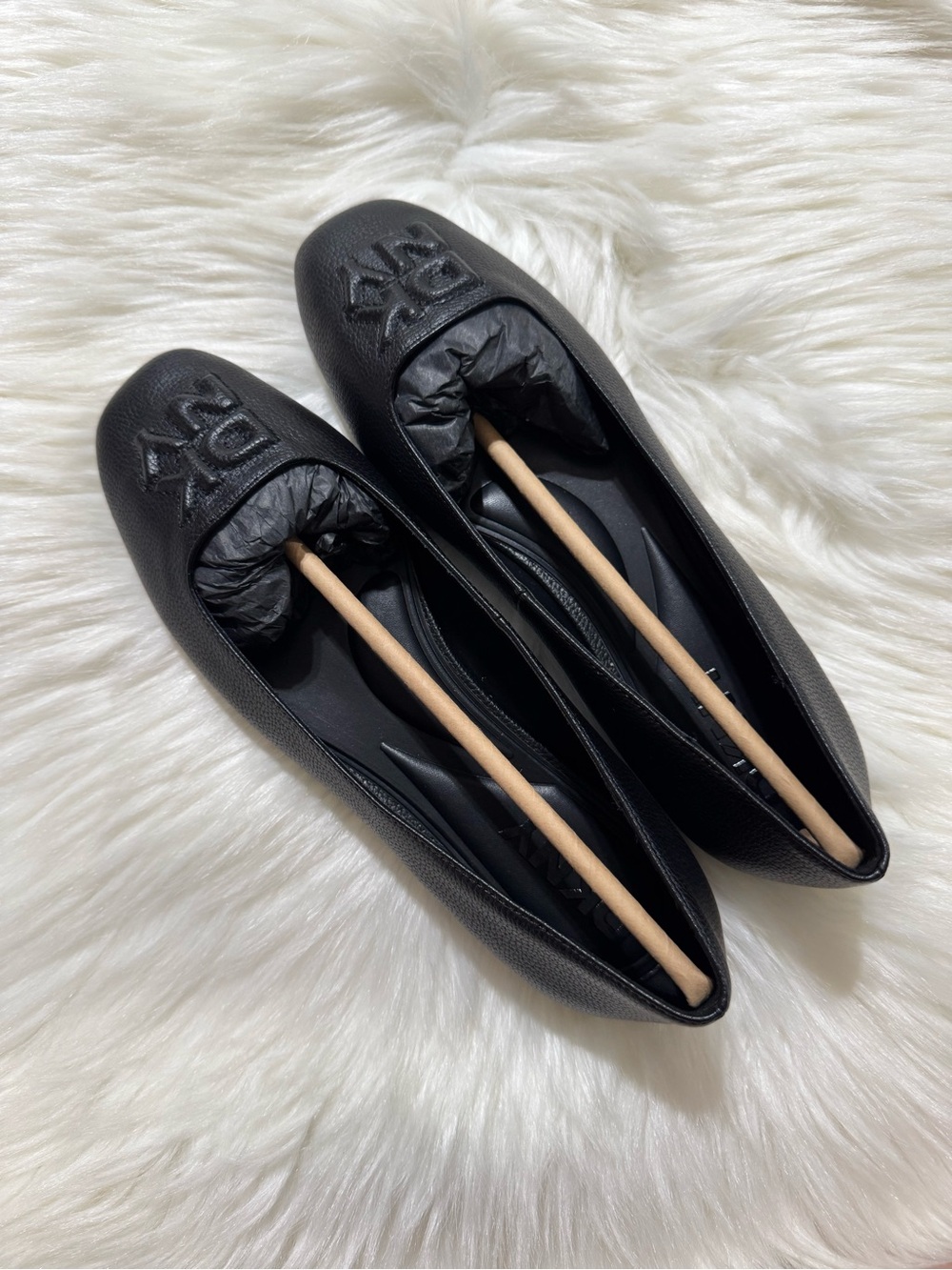 DKNY || Darianne Ballet Flat